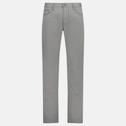 Colour – Grey