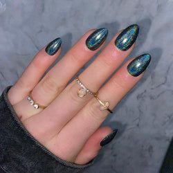 Holo Black