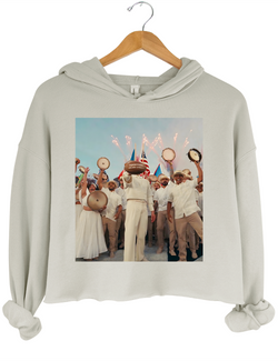 Style – Crop Hoodie