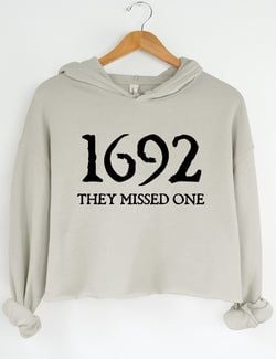 Style – Crop Hoodie