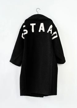 Schwarz
