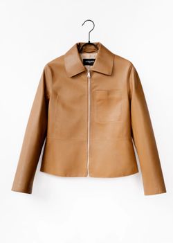 Farbe – Nuss