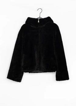 Farbe – Schwarz
