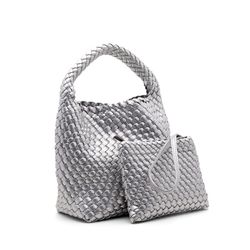 Colour – Silver
