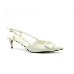 Colour – Ivory