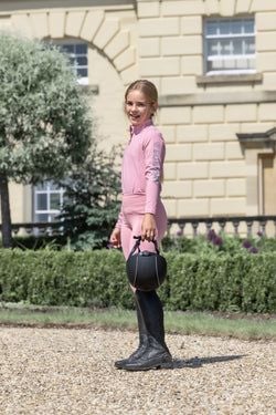 Colour – Pale Pink/Grey