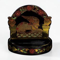 Golden Etched Dragon Motif