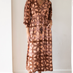 Color – Pink/Brown Tie Dye