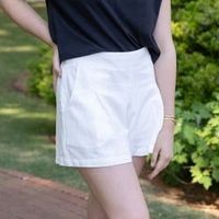 Color – White