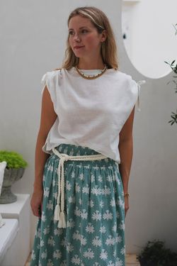 Color – White Linen