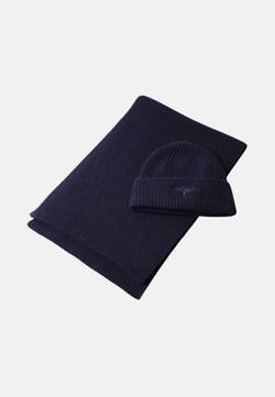 Colour – Navy