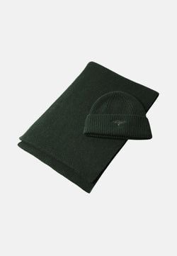 Dark Leaf