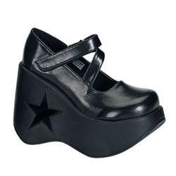 Low Shoes/Sandals – Dynamite 03