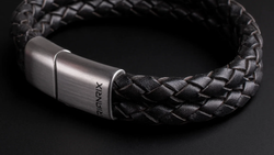 COLOR – Classic Black