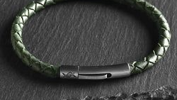 COLOR – Olive Green