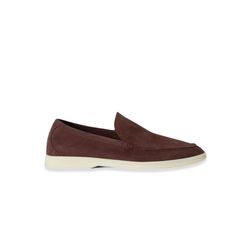 Color – Brown
