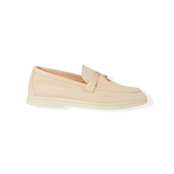 Color – beige