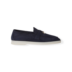 Color – Navy