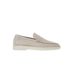 Color – Beige