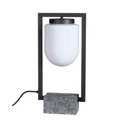Utföranden – Bordslampa