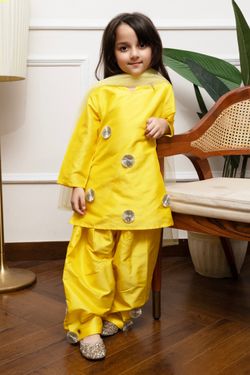 Color – Yellow
