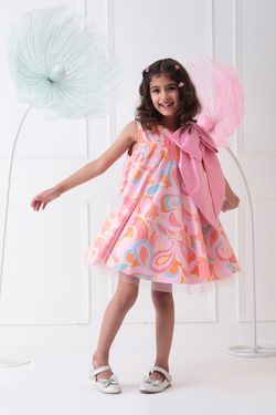 Colors – Pink