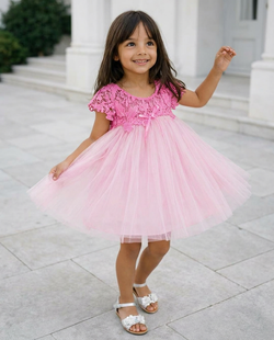 Color – Pink