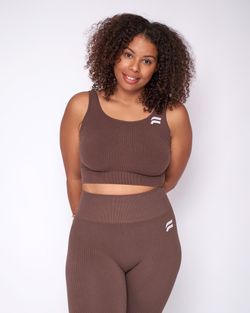 Color – Chocolate