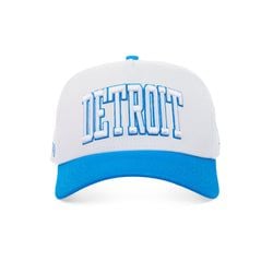 COLOR – WHITE / BLUE