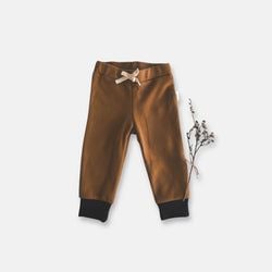 Colour – Taupe