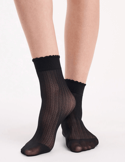 Colour – Black