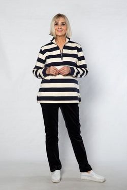Colour – Navy/Ivory