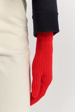 Colour – Poppy