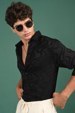 Colors – Black