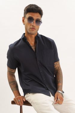Colors – Black
