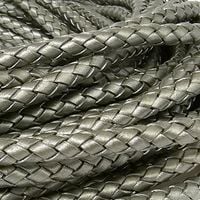 Farbe – Silber