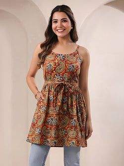 Explore Similar Fabric – Red