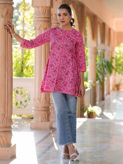Explore Similar Styles – Pink