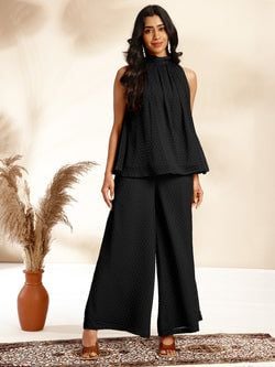 Color Variant : – Black