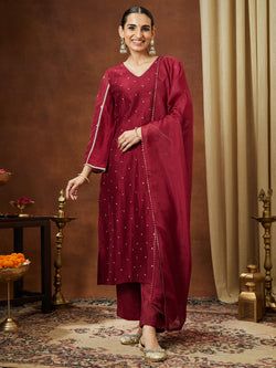 Explore Similar Style – Maroon