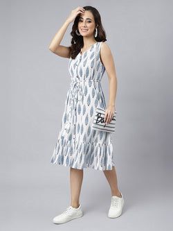 Explore Similar Pattern – White