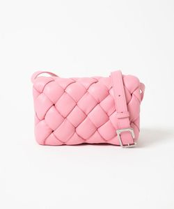color – Pink