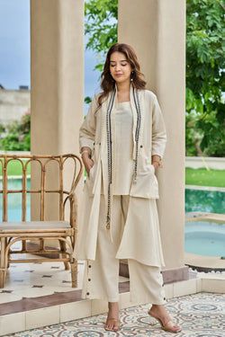 Color – Off White