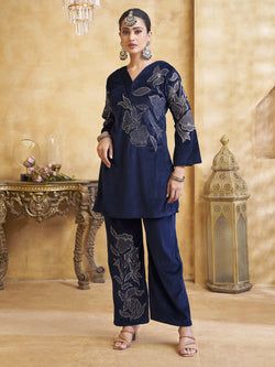 Style – Navy Blue