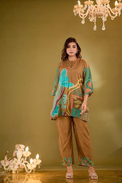 Color – Brown