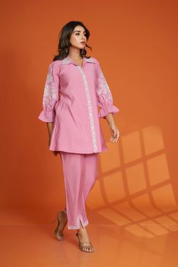 Color – Pink