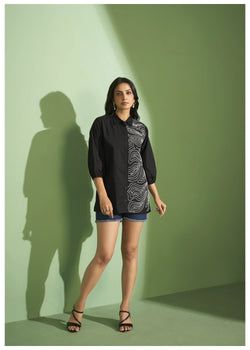 Color – black