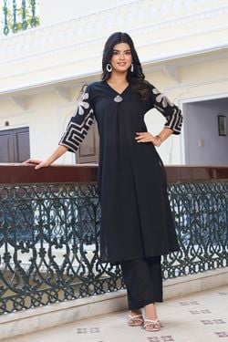 Color – Black