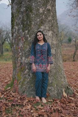 Style – Midnight Bloom