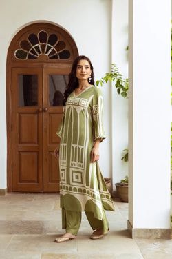 Color – Green